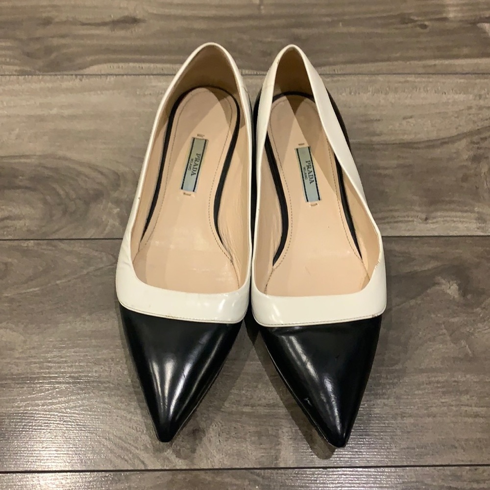 Prasad Milano flats - 7.5 great condition. Authentic Prada